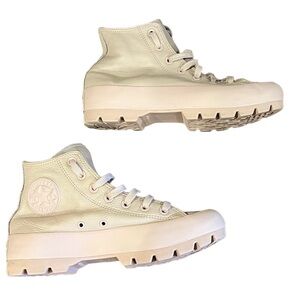 CONVERSE Lugged Chuck Taylor All Star Size 8